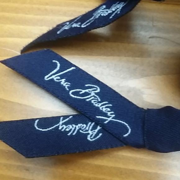 Vera Bradley quilted wallet - Picture 2 of 9